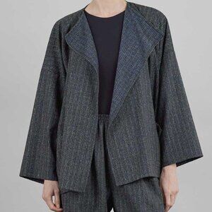 Stunning Eskandar wool/silk blend Boucle jacket-Size 10/12